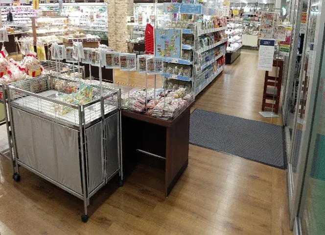 【マックスバリュ平田】入口横 販促プロモーション出店に最適なスーパー店内催事イベントスペース