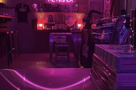 【下北沢駅3分】ポップアップに適したコンクリート造りのスペース