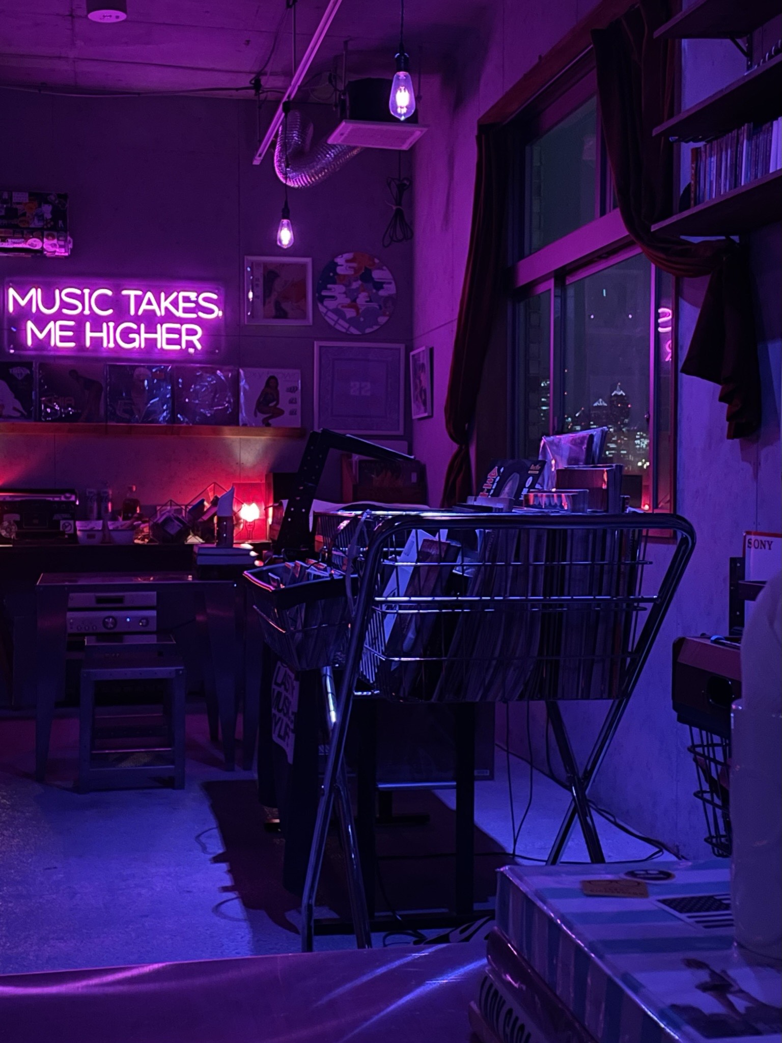 【下北沢駅3分】ポップアップに適したコンクリート造りのスペース