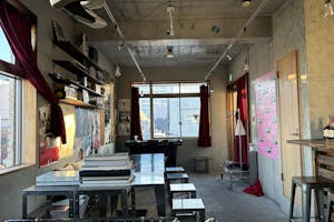 【下北沢駅3分】ポップアップに適したコンクリート造りのスペース