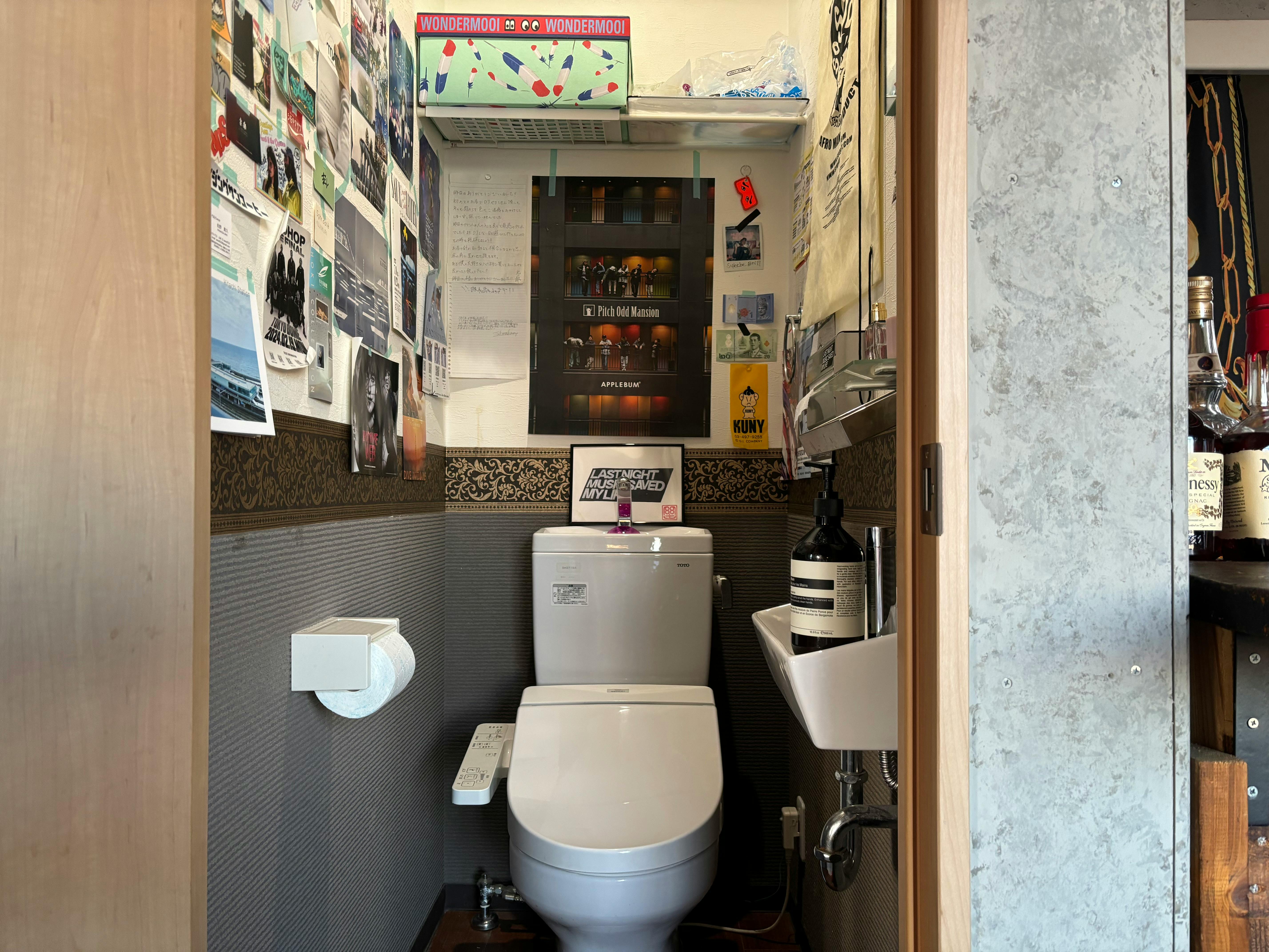 【下北沢駅3分】ポップアップに適したコンクリート造りのスペース