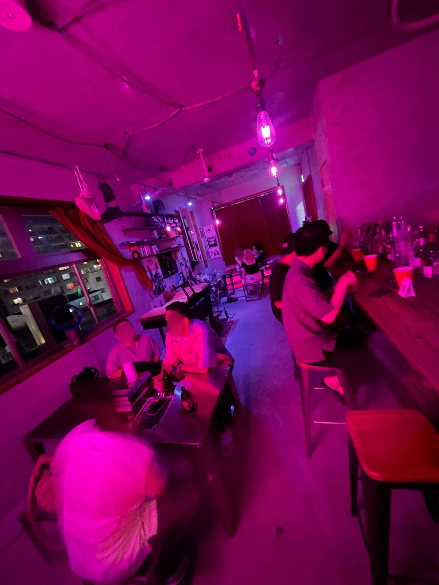 【下北沢駅3分】ポップアップに適したコンクリート造りのスペース