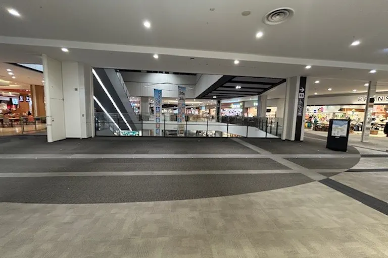 【イオンモール京都桂川】3階 カジュアルコート前の画像1