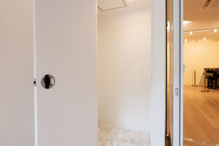 フリースペース(更衣室・姿見あり)