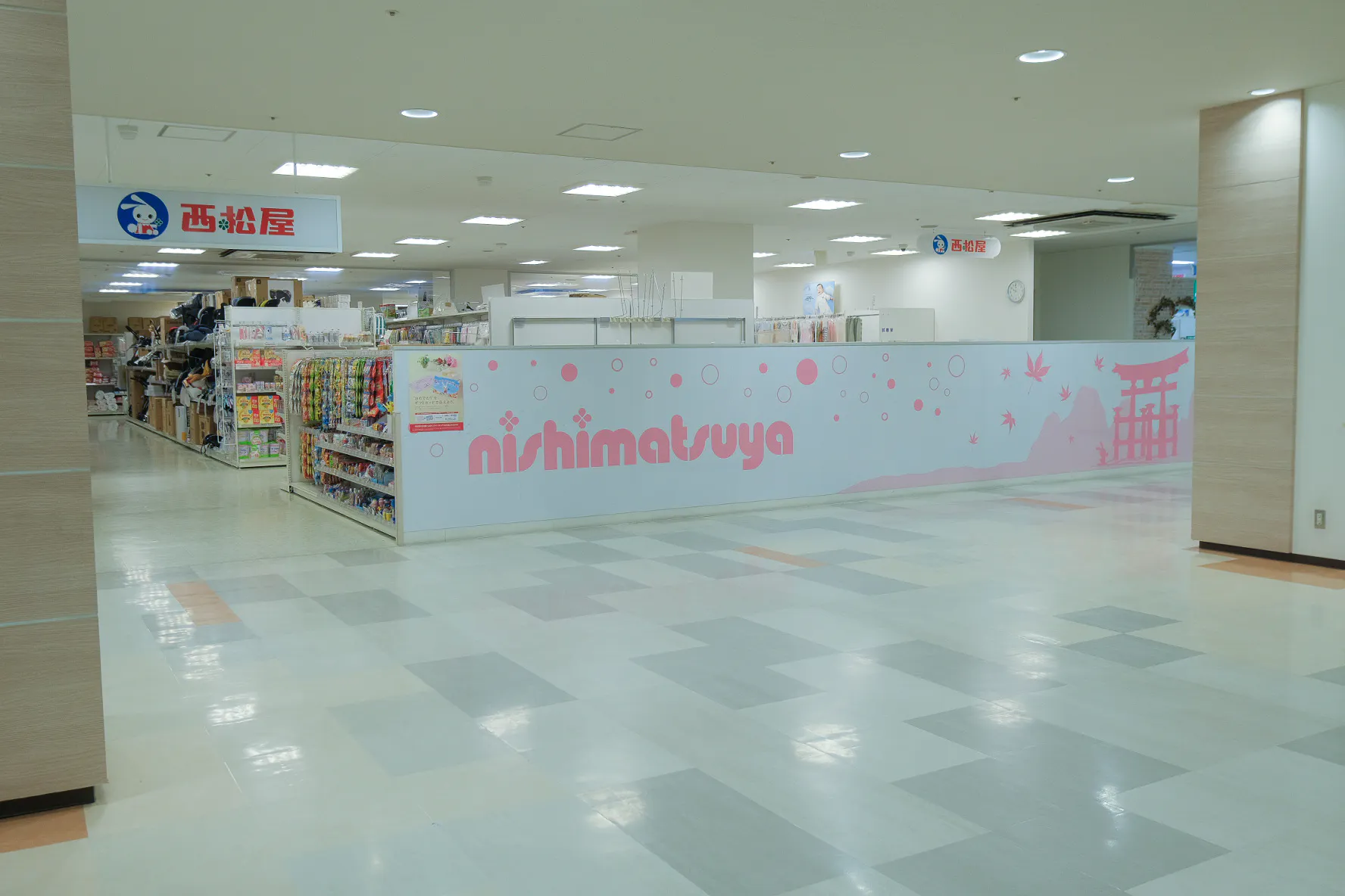 【広島段原ショッピングセンター】4F 西松屋前催事スペースA（エスカレーター前)の画像