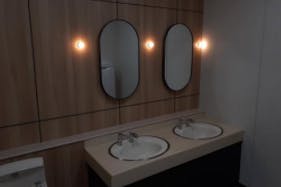 【イオンモール広島府中】モール内広告 化粧室