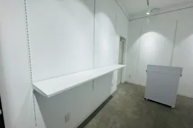 【渋谷駅5分】初めての出店や小物・雑貨の物販におすすめ!コンパクトな路面スペース