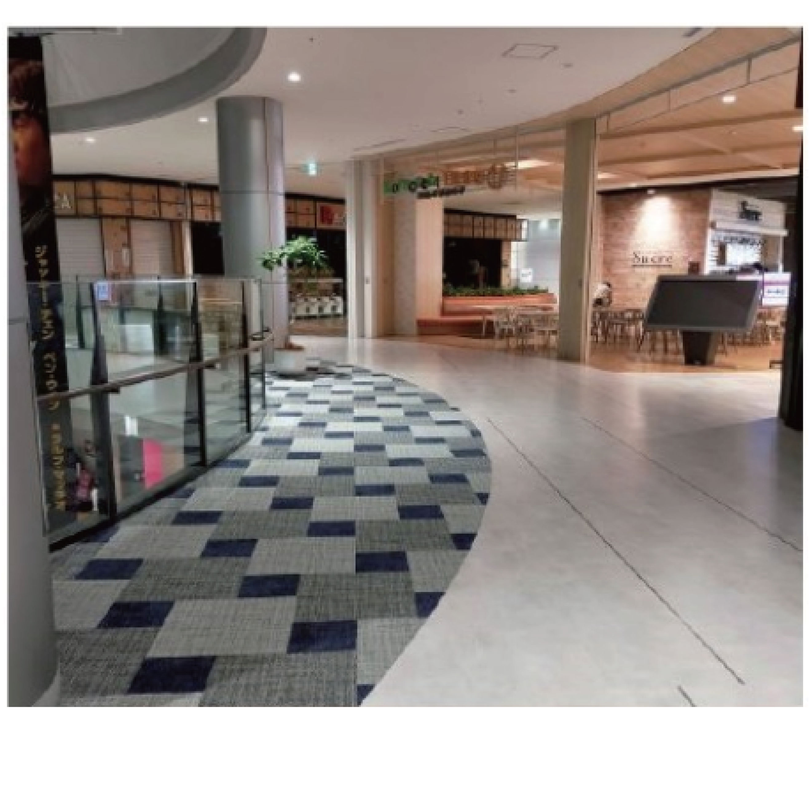 【イオンモール四條畷】３階フードコート横イベントスペース