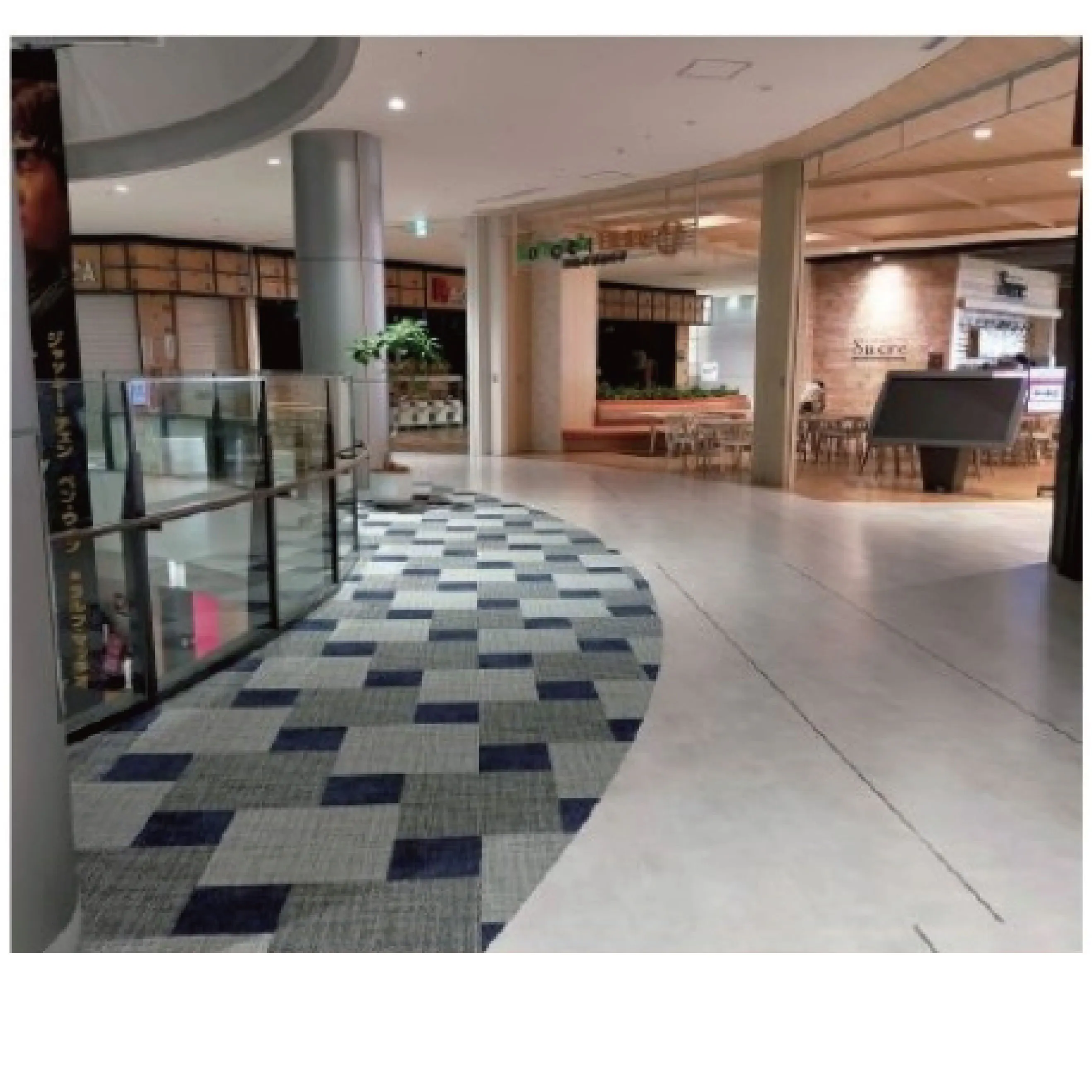 【イオンモール四條畷】3階 フードコート横イベントスペース