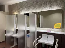 【イオンモール京都桂川】モール内広告 化粧室