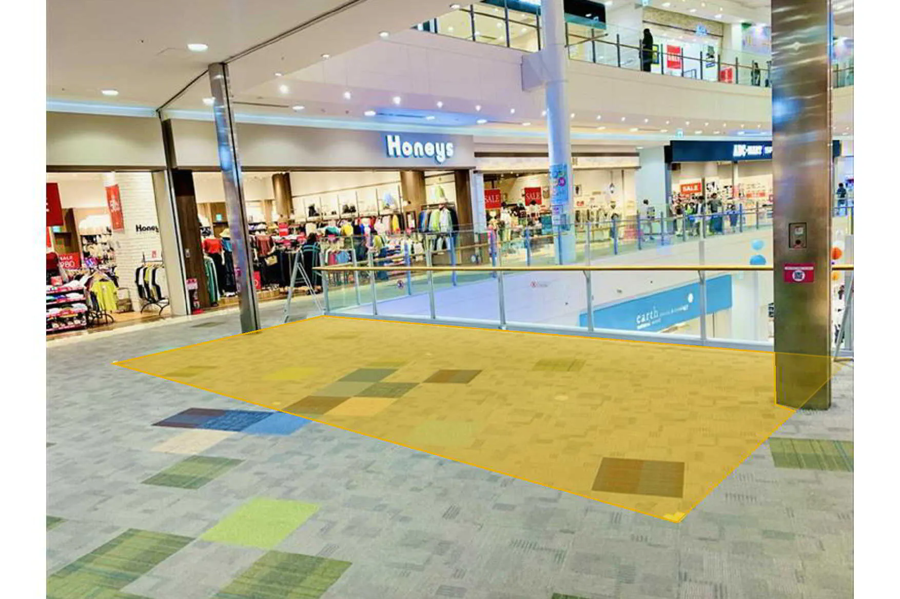 【イオンモール鶴見緑地】【2F】シューラルー前