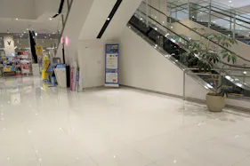 【イオンモール新利府】1階 イオンスタイル前コート