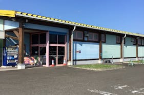 【ダイナム宮城名取美田園店ゆったり館】キッチンカーやプロモーションに最適なアミューズメント施設のイベントスペース(店舗駐車場)