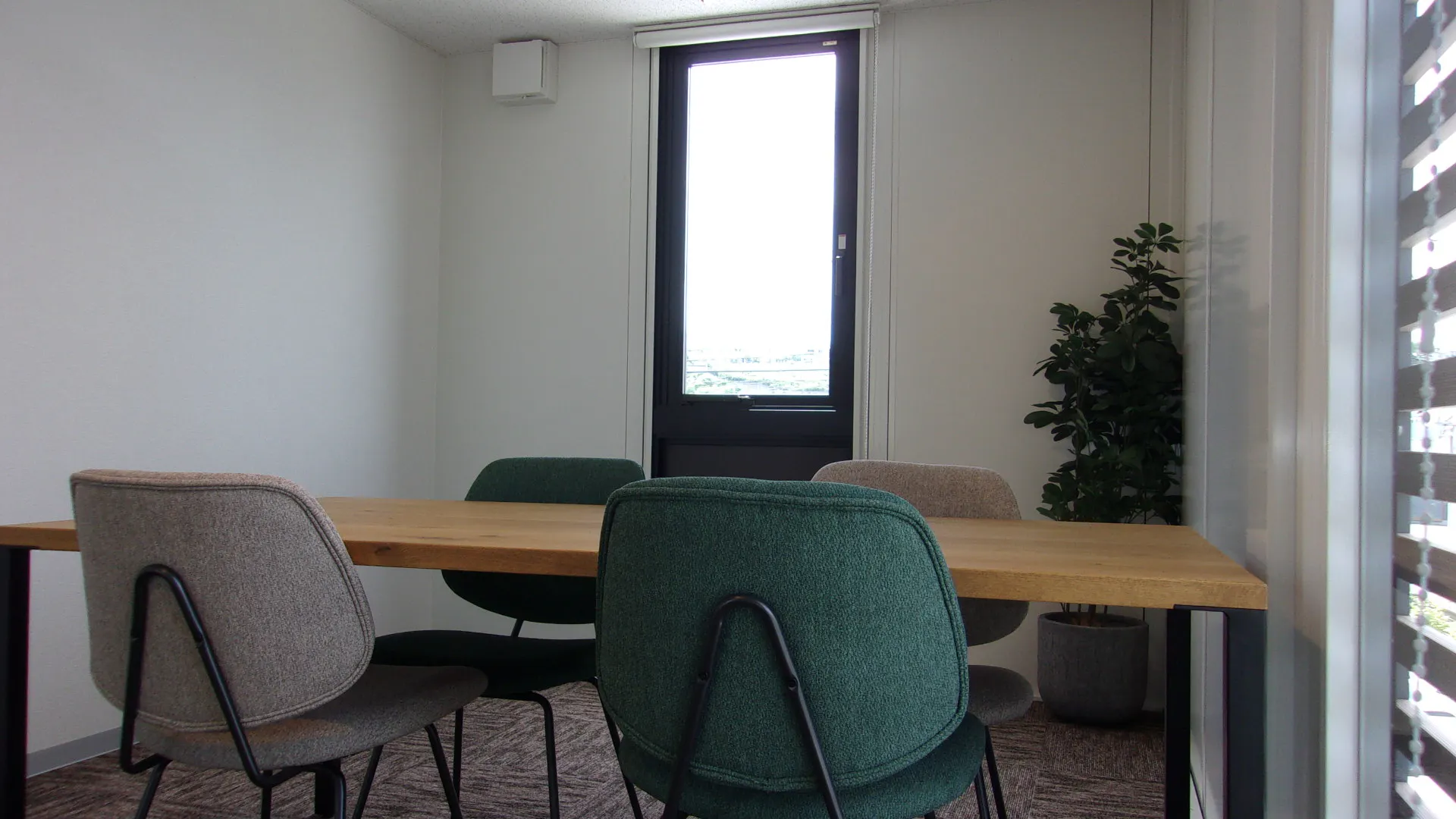 【三重県津市】自主企画マルシェやワークショップに最適なお手頃価格のレンタルスペース「Meeting1」／敷地全体の貸切イベント開催も可能！