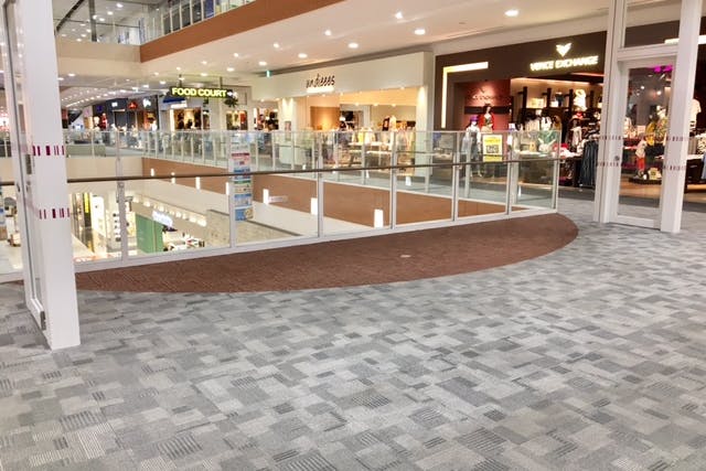 【イオンモール春日部】2F 中央ブリッジ