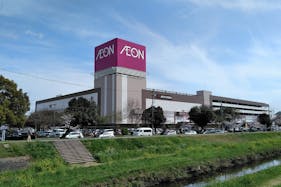 【イオン豊川開運通店】各種プロモーションや物販、食物販のポップアップストアに最適な1F イオンバイク前の催事イベントスペース