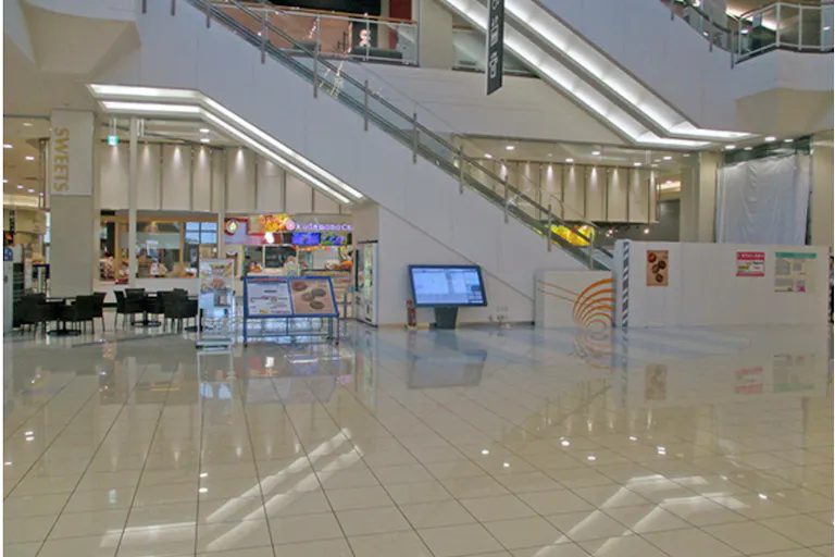 【イオンモール宮崎】ウエストコートの画像1