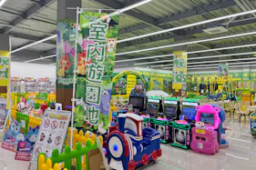 【HIヒロセスーパーコンボ三重店】物販・キッチンカー出店に最適なホームセンターの駐車場スペース