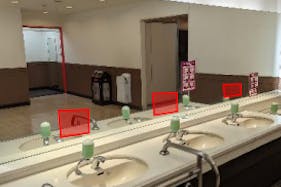 【イオンモール鈴鹿】モール内広告 化粧室