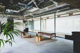 【鮫洲駅3分】アパレルの展示会場やポップアップストア、撮影に最適な一棟利用のイベントスペース(3F、2F、共用部)