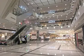 【イオンモール堺鉄砲町】1Fサウスコート