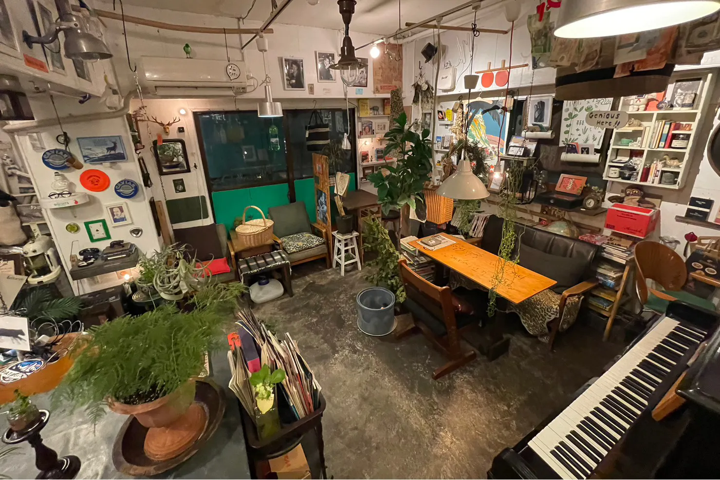 【中目黒駅10分】カフェ・レストランの短期出店や個展などアート用途、招待制のイベントに最適なアコースティック系のライブも可能なレンタルスペース