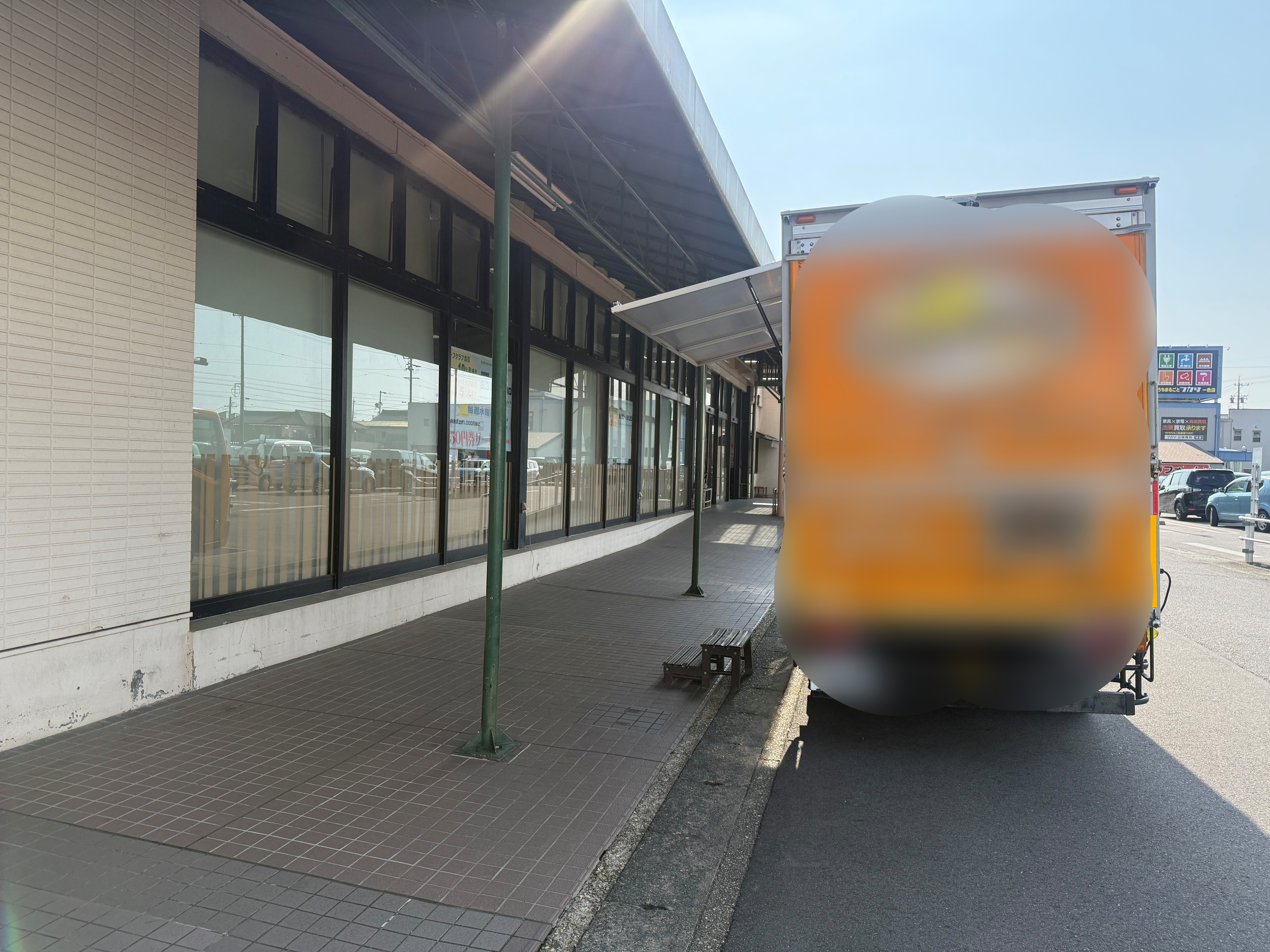 【Aコープ一色店】食物販や販促イベントに最適な屋外キッチンカースペース