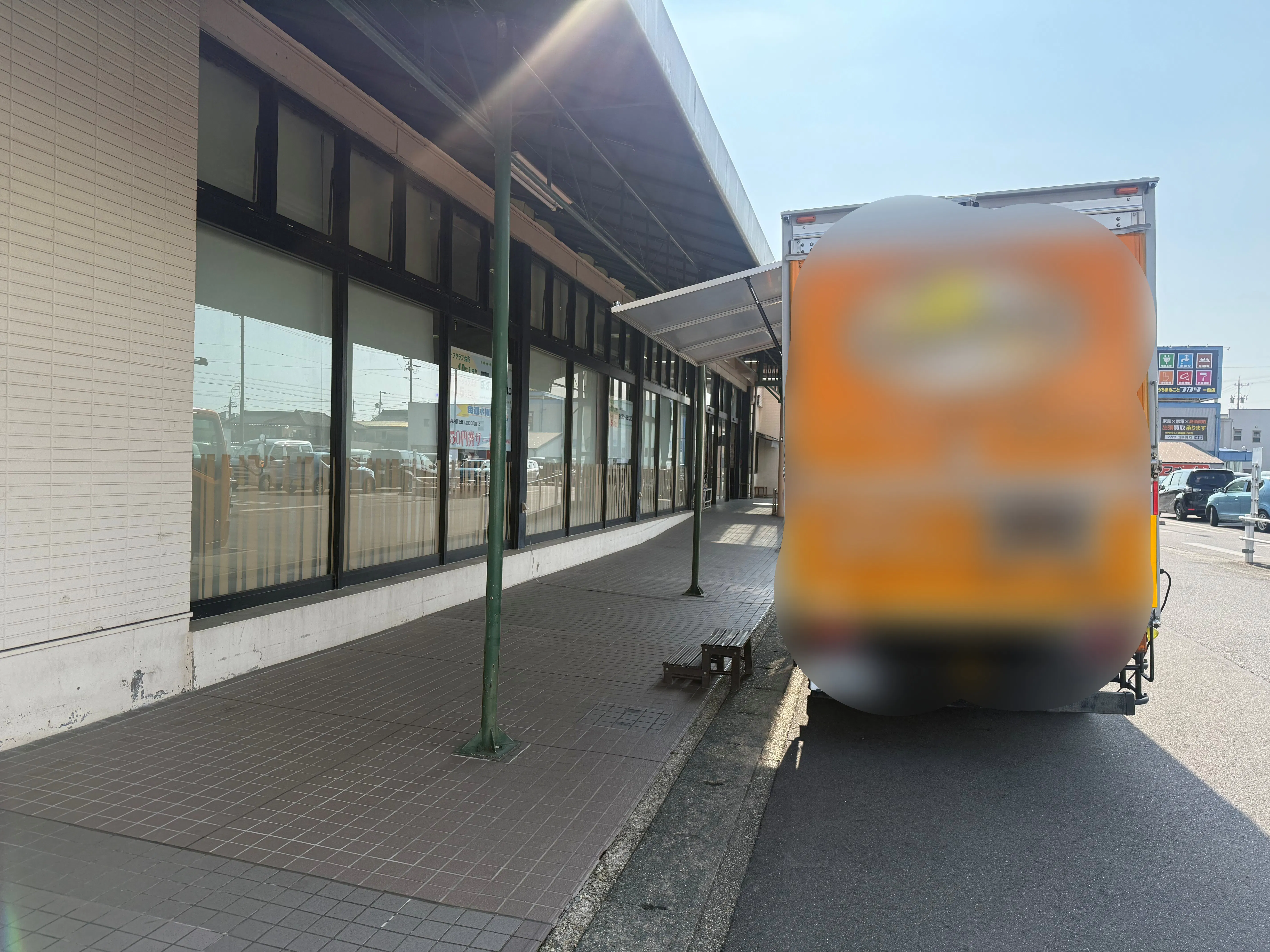 【Aコープ一色店】食物販や販促イベントに最適な屋外キッチンカースペース