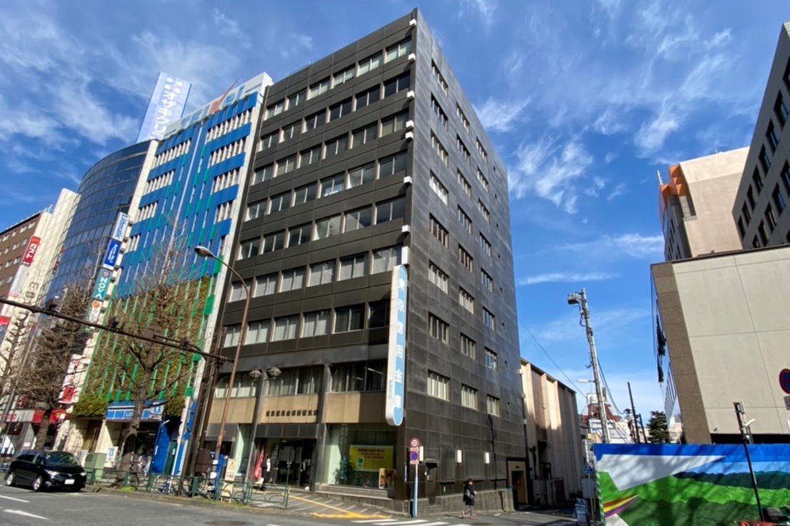 【新宿三丁目駅3分】展示会や会議に最適な駅チカで落ち着いた雰囲気のレンタルスペース