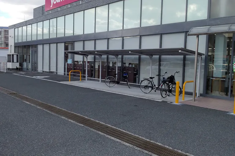 【ゆめマート 朽網】軒先駐輪場 物販・販促プロモーションにおすすめな催事イベントスペースの画像4