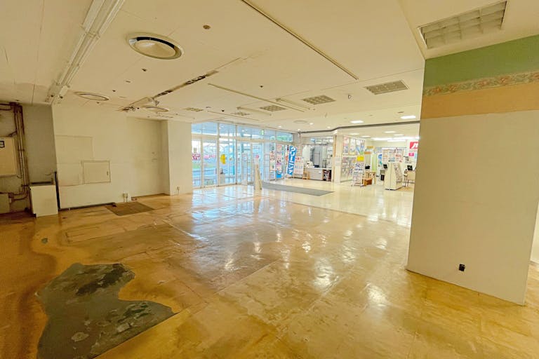 【イオン大網白里店】各種プロモーションイベントに最適な商業施設1階東側出入口横にあるイベントスペースの画像3