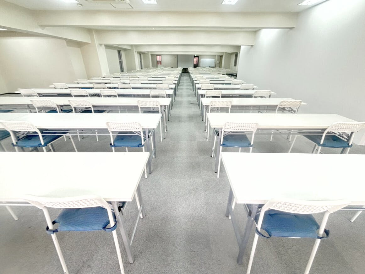【秋葉原駅8分】招待制の製品PR会や受注販売会に適した200名程度収容可能なレンタルスペース