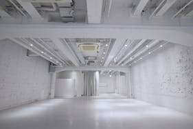 【明治神宮前<原宿>駅2分】アパレルの展示販売会やアート展、招待制のイベントに最適な200名収容可能なイベントスペース