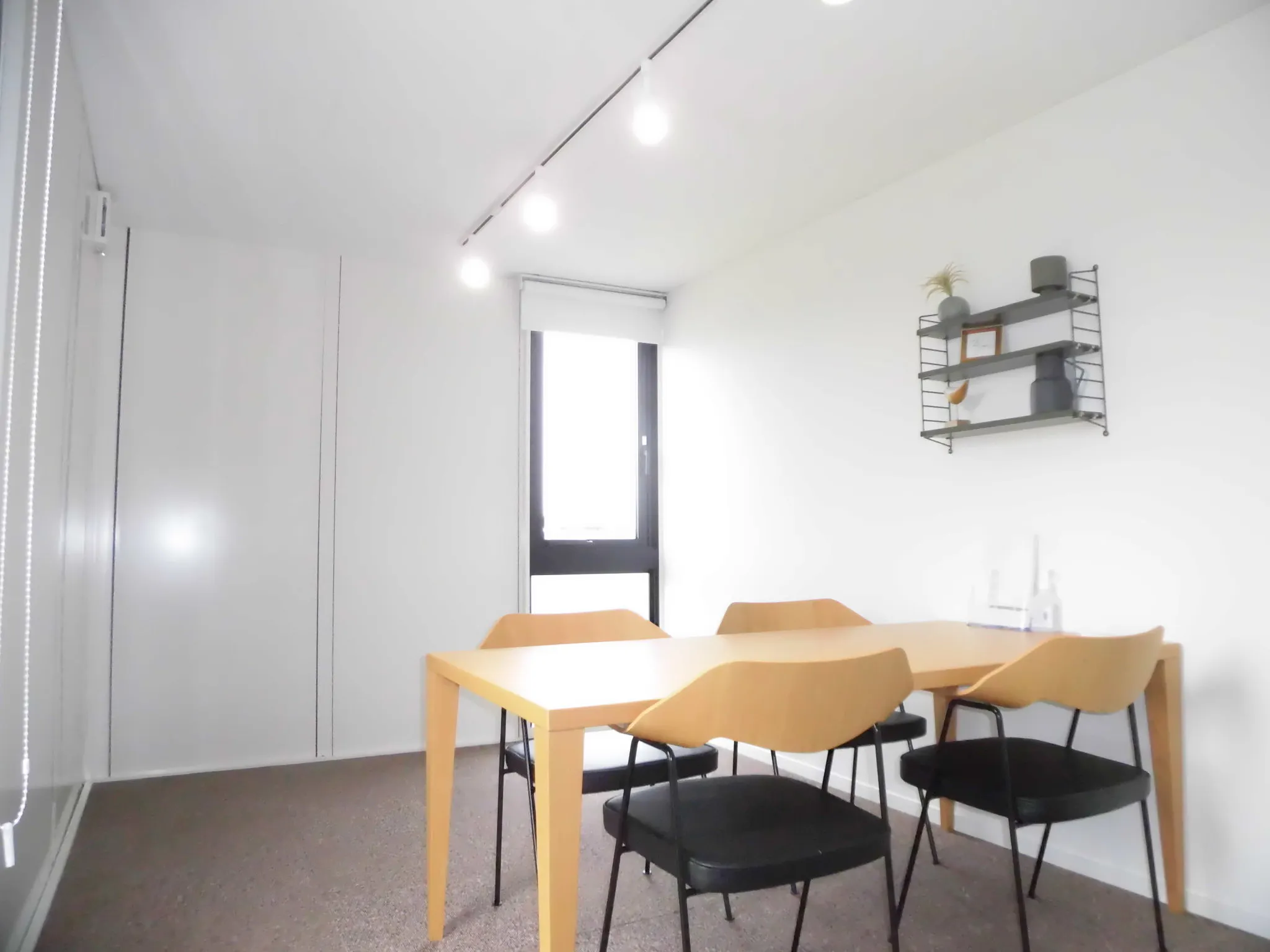 【小山駅15分】自主企画マルシェやワークショップに最適なお手頃価格のレンタルスペース「Meeting」／敷地全体の貸切イベント開催も可能！