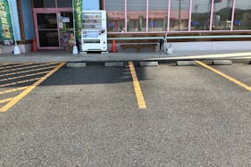 【ダイナム鳥取伯耆店ゆったり館】キッチンカーに最適なアミューズメント施設のイベントスペース