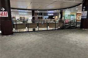 【イオンモール幕張新都心】2F ACTUS前