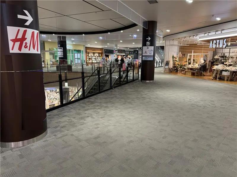 【イオンモール幕張新都心】2F ACTUS前