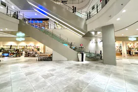 【イオンモール Nagoya Noritake Garden】1F サウスコート