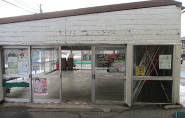 【Aコープやわた店】食物販やプロモーションに利用可能な催事場の画像