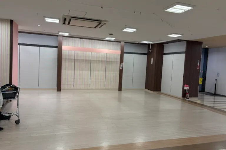 【天満屋ハピータウン原尾島店】3F催事場 東 各種プロモーション、会員獲得イベントに最適な屋内催事イベントスペースの画像1