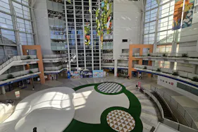 【ROKKO i PARK/アイランドセンター駅直結】商業施設3Fにある広場スペース|物販やプロモーション催事に最適