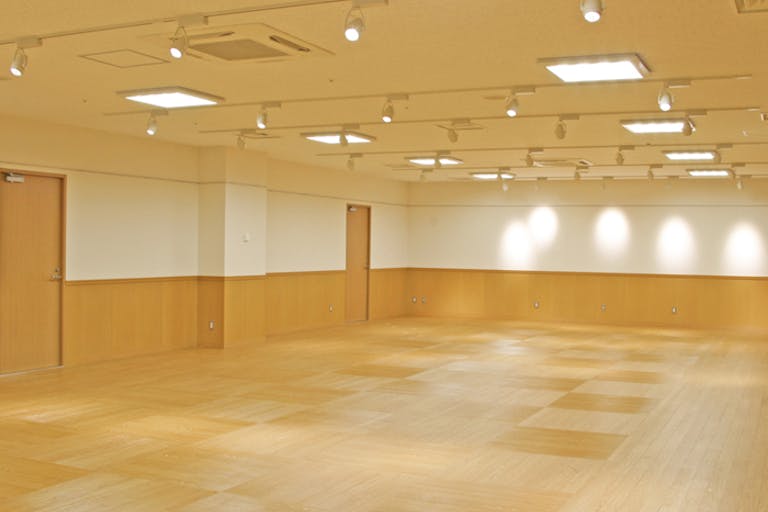 【フォルテワジマ】大型イベントやセミナーに最適な4F大ホールスペースの画像2