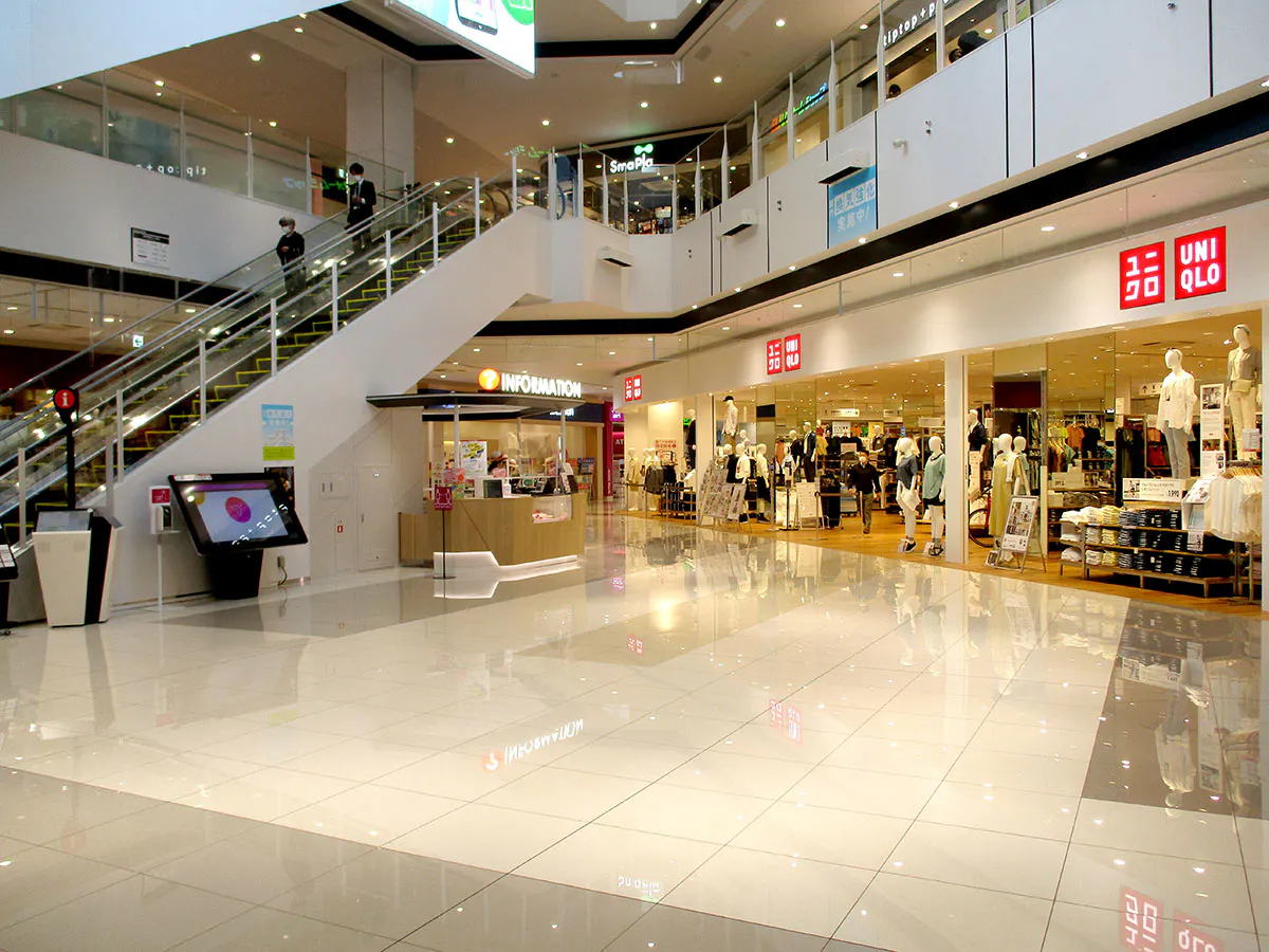 【イオンモール上尾】1F センターコート