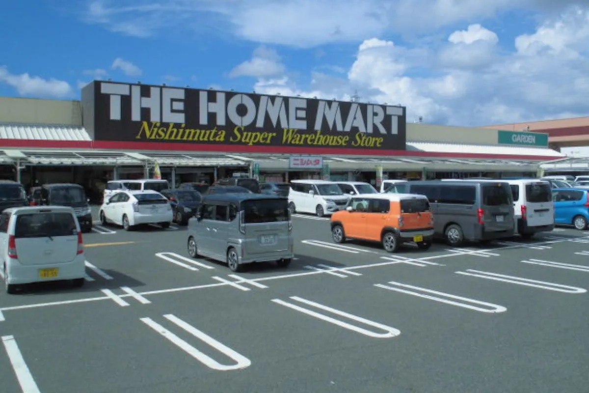 【ホームマートニシムタ 伊敷ニュータウン店】販促プロモーションや物販に最適な駐車場スペース