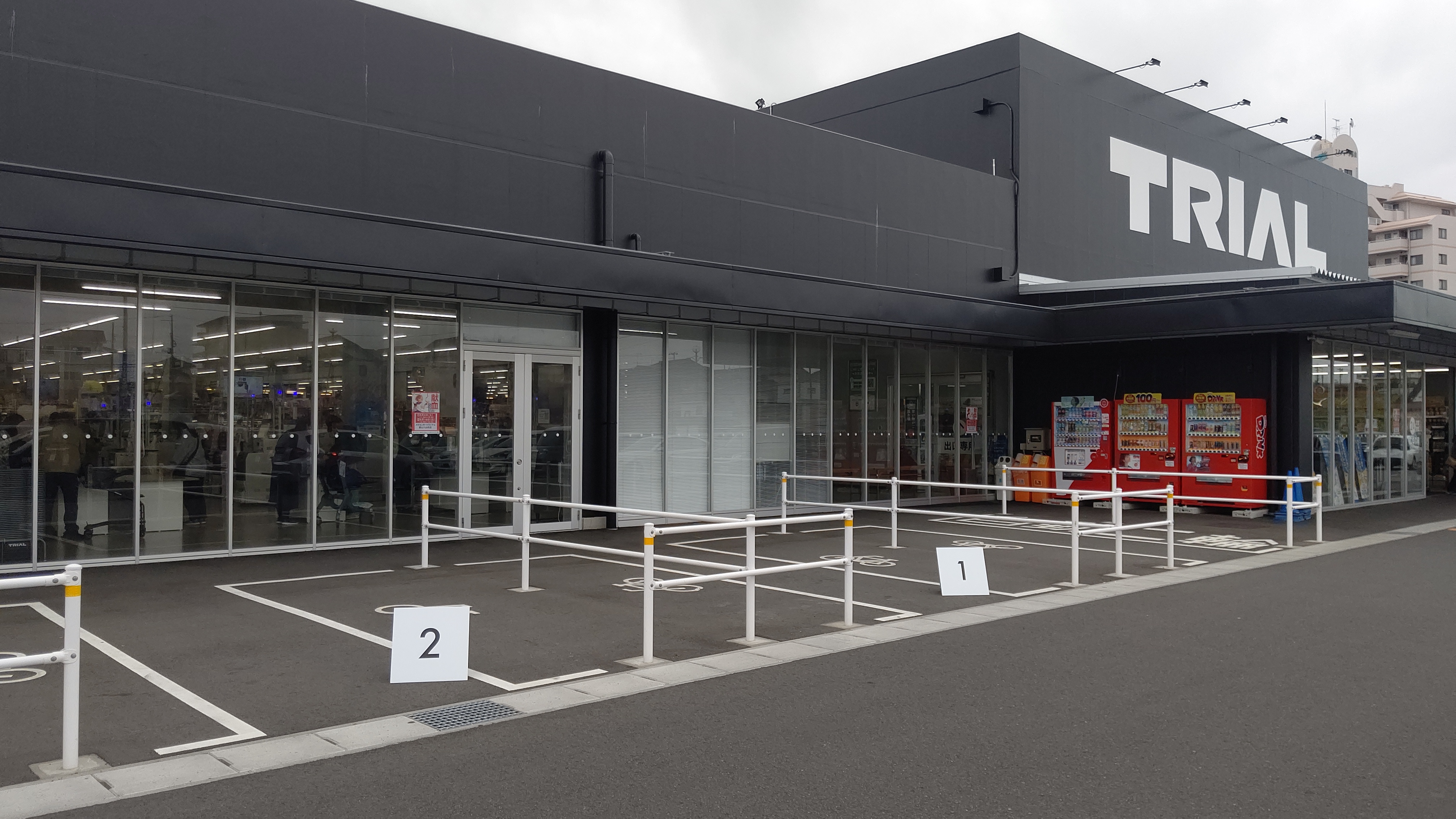 【メガセンタートライアル郡山八山田店】キッチンカー、食物販、プロモーションの出店が可能な「Ⓕ 屋外キッチンカースペース」