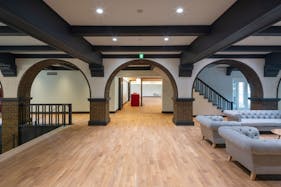 【神戸エリア】展示利用可能なショップ内スペース。リゾート利用のお客様へアピールできる展示スペース