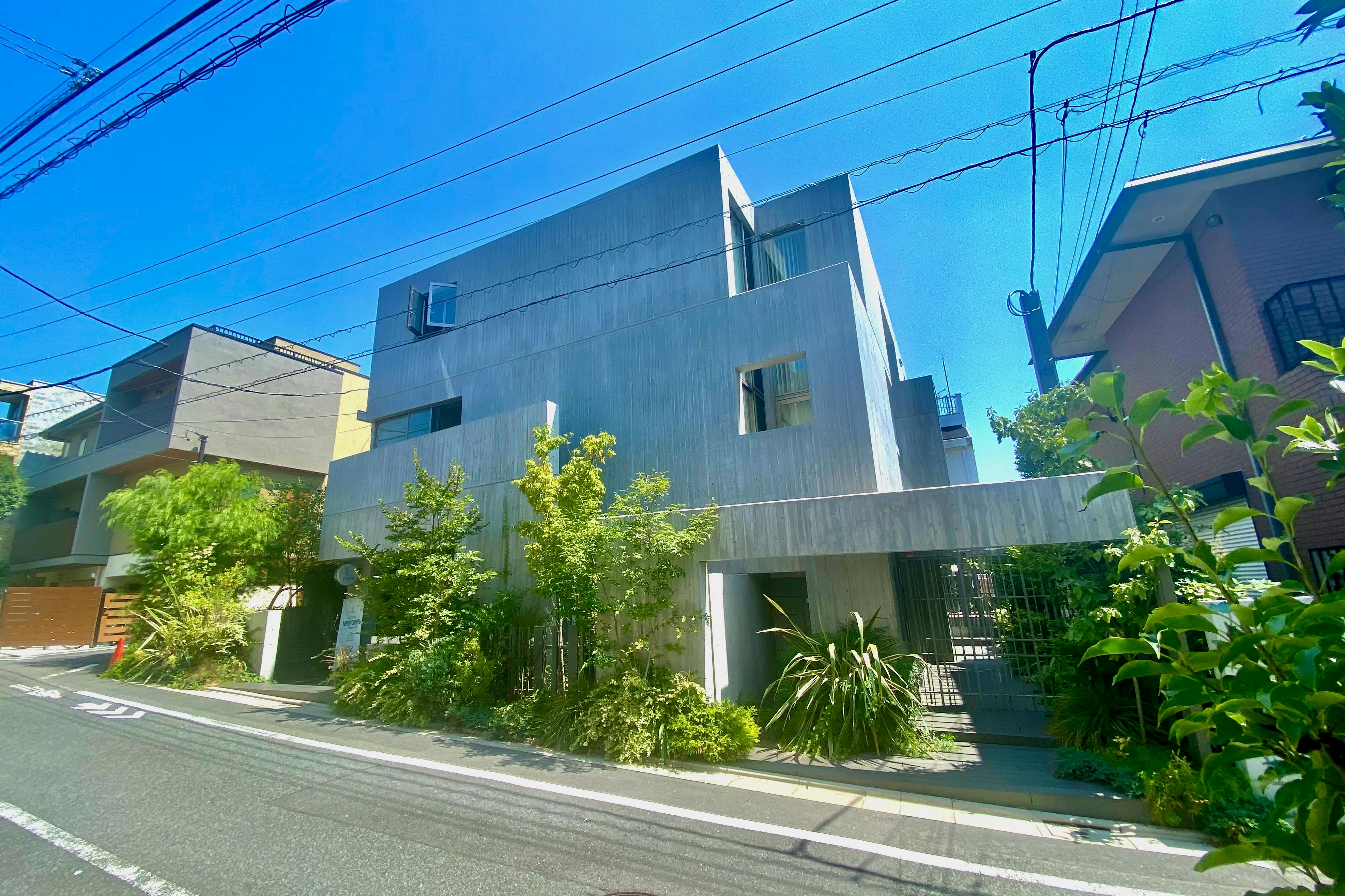 【自由が丘駅12分】CM・ドラマ撮影や展示会に適した家具や小物が豊富なスタジオ