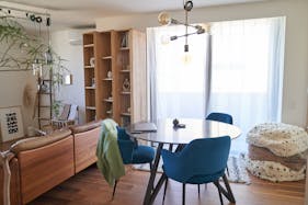 【自由が丘駅12分】CM・ドラマ撮影や展示会に適した家具や小物が豊富なスタジオ