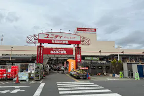 【ユニディ相模大野店】屋外駐車場 キッチンカーの出店やテント形式のイベント実施に最適な屋外駐車場内の催事イベントスペース
