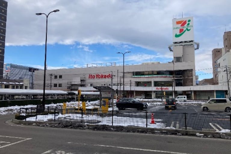 【イトーヨーカドー 福島店】プロモーション等に最適なショッピングモールのイベントスペース(2階 立体駐車場前)の画像2